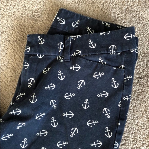 Old Navy The Diva Anchor Capri Pants - Picture 3 of 5